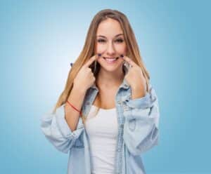 Cuidado de las carillas dentales
